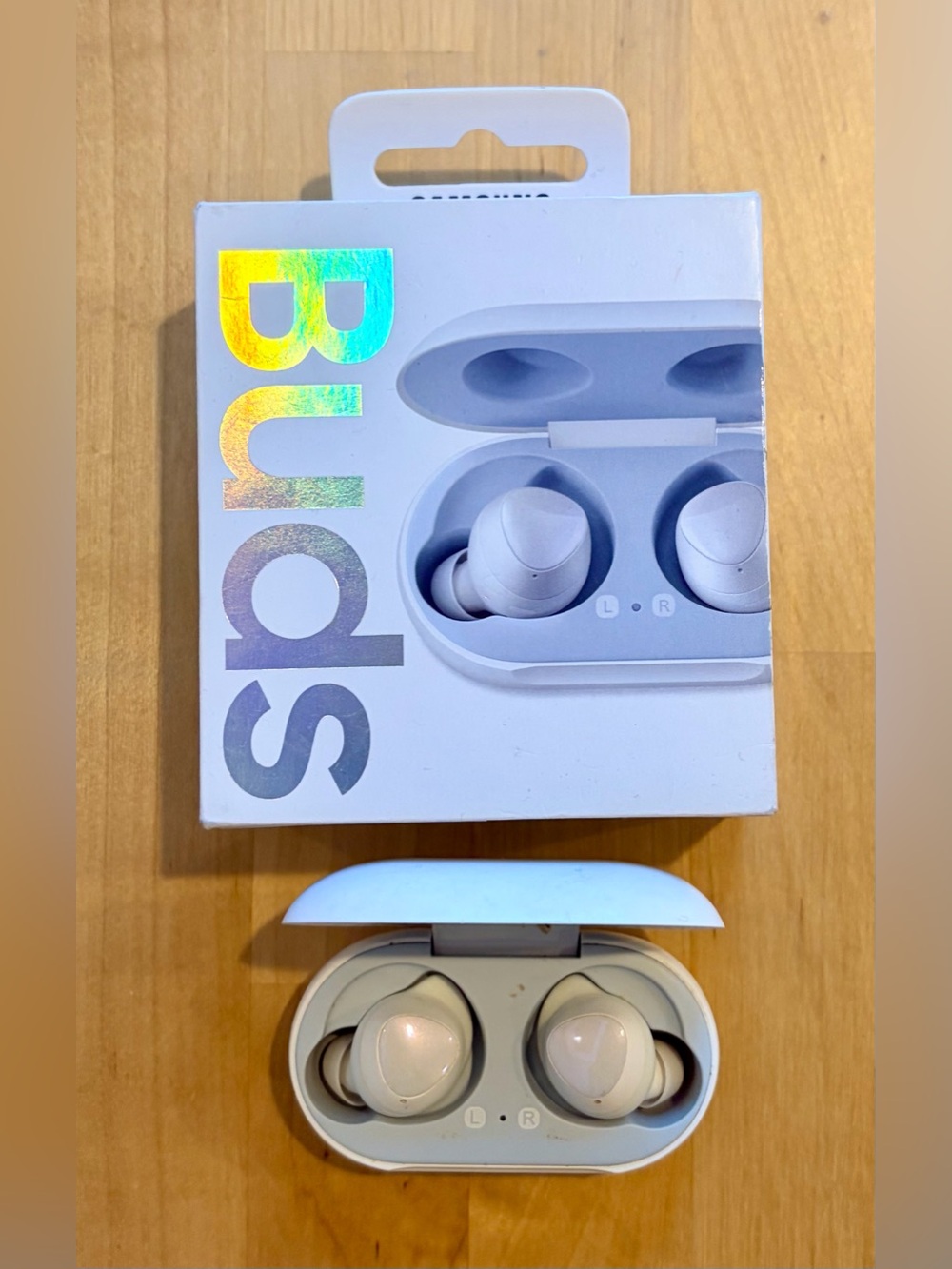 Samsung‎ Galaxy Buds Wireless Earbuds White Bluetooth SM-R170  w/ Box & Case EUC